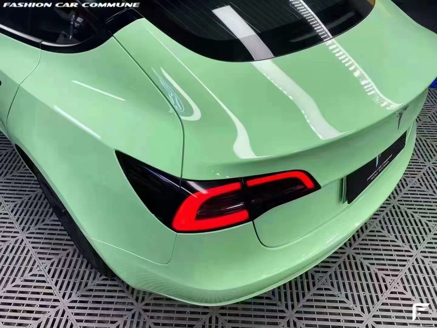 Gloss Light Lime Green